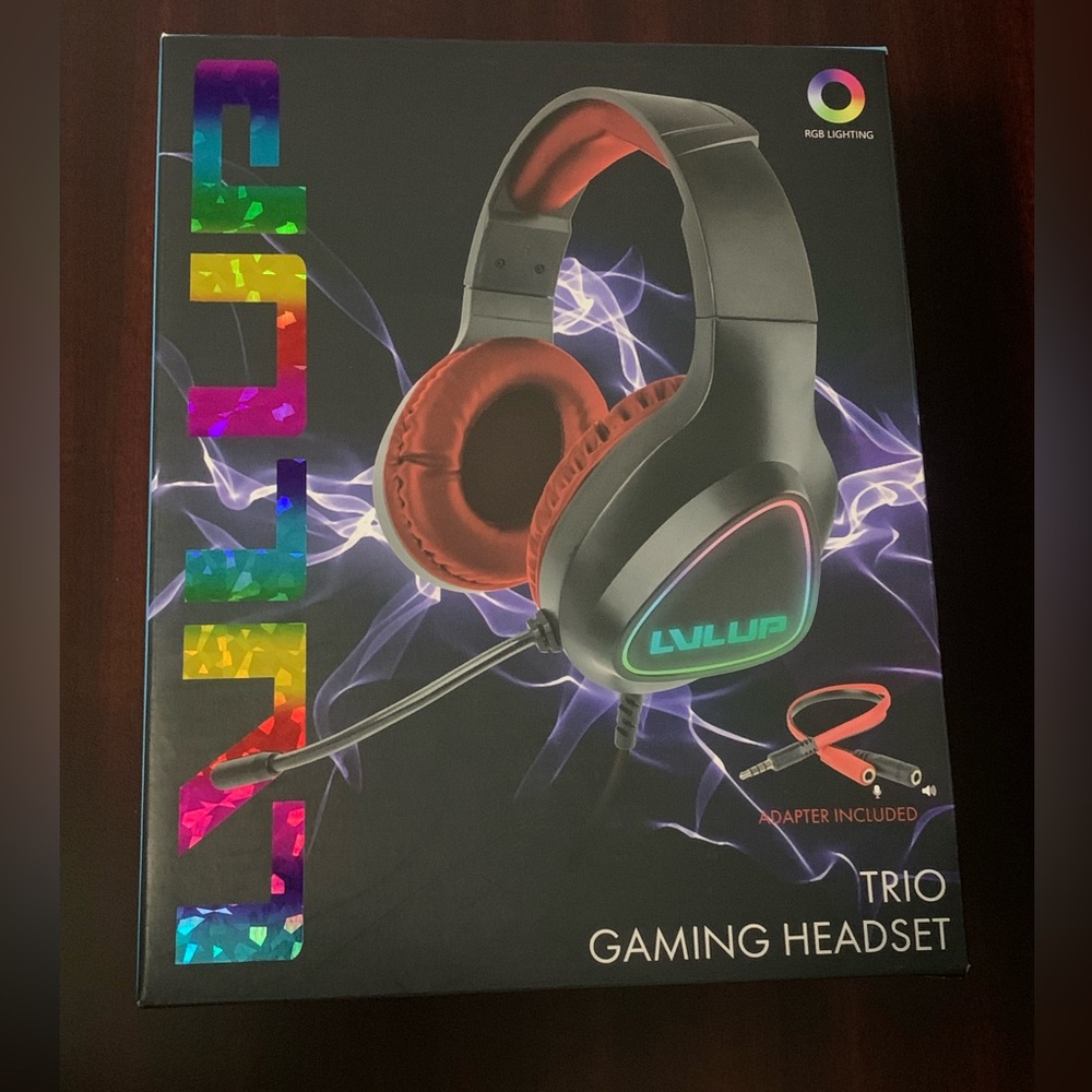 LVLUP Trio Gaming Headset RGB Wired Universal 3.5 mm Connection Multiplatform.